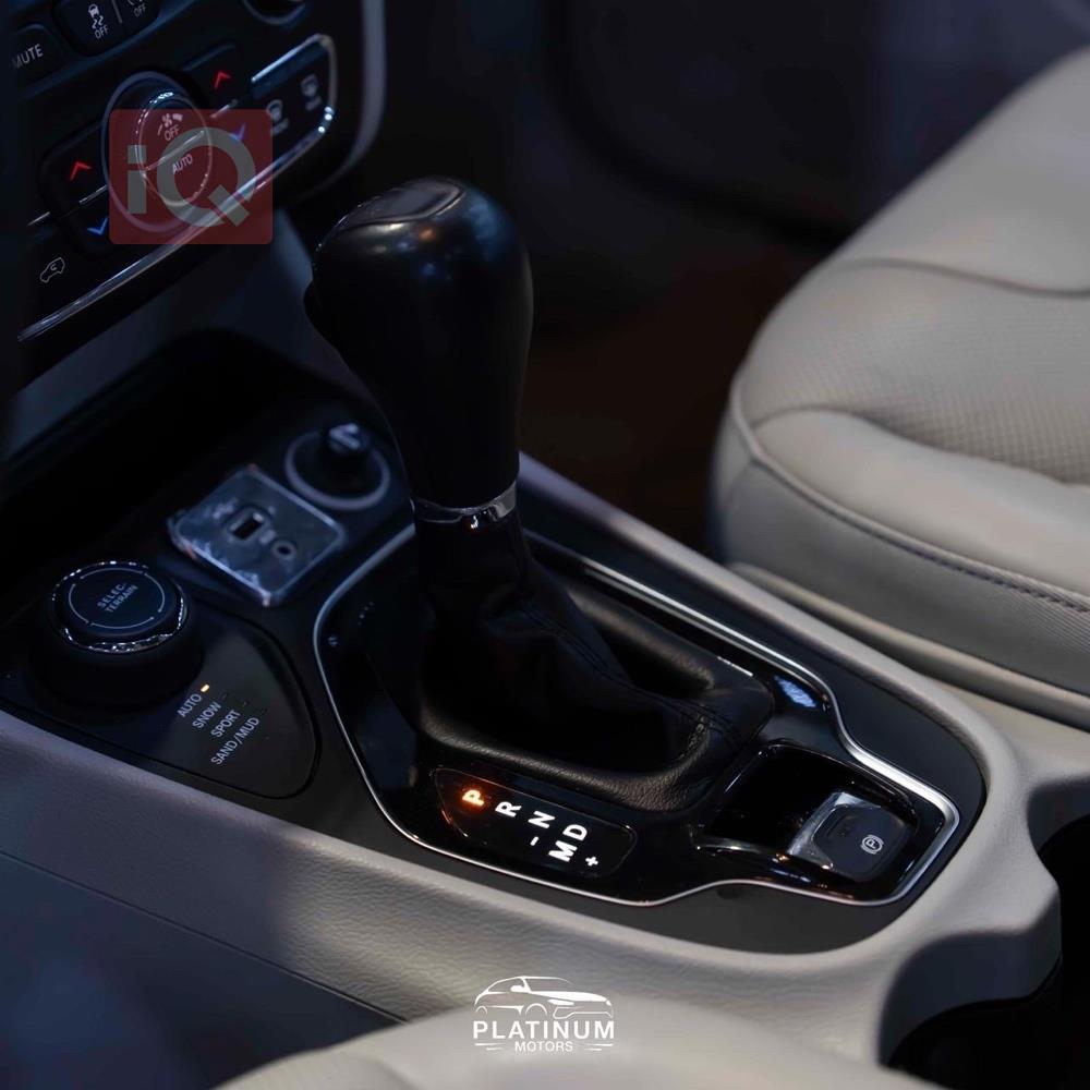 https://cdn.iqcars.io753ae520-9c12-4684-b2c3-a998ce44a69e_6.jpg